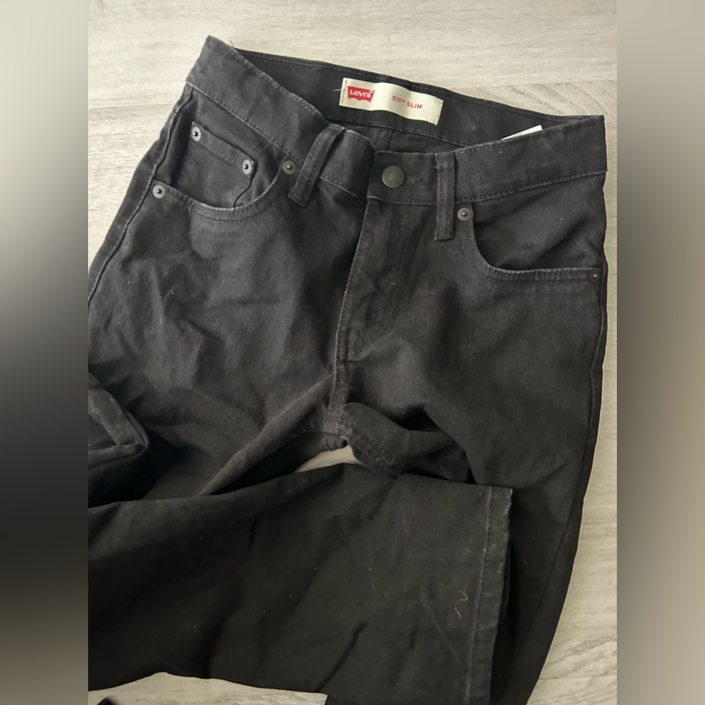 Black Jean Levi’s- Slim -12R-